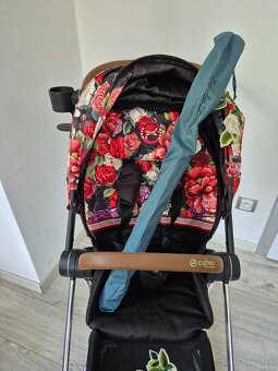 Predám kočík Cybex Priam Mios Spring Blossom Dark - 8