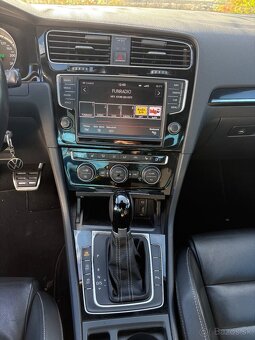 Volkswagen Golf R 2.0 TSI DSG 221kw 4x4 - 8