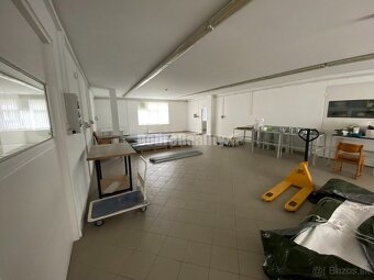 Na predaj pekný priemyselný areál na rozsiahlom pozemku aj s - 8