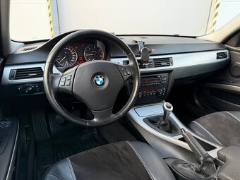 BMW 320d E91 120kw 2006 Manual - 8
