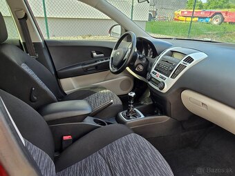 Kia Ceed 1.4benzin,95 400km,1.majiteľ,nová stk - 8