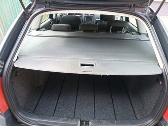 Predám Škodu Octaviu kombi - 8