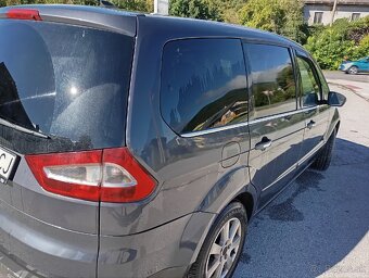 Predám Ford Galaxy - 8