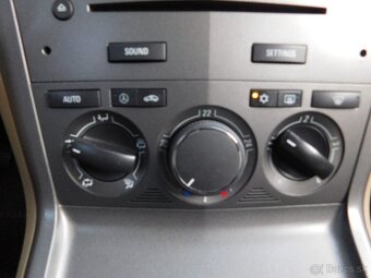 Opel Antara 2.0 CDTi 4x4,,PĚKNÁ,,výbava COSMO - 8
