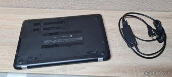 HP Pavilion 15-n206sc - 8