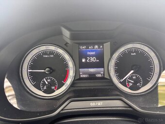 Škoda Octavia 2.0 110kw DSG - 8