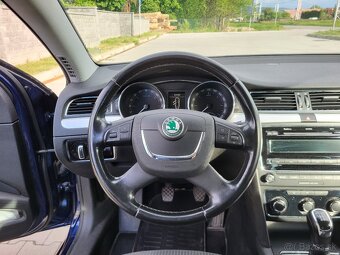 Škoda superb 1.9 TDi greenline - 8