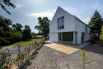 Predaj 5 izbový RD s kvalitnými hliníkovými oknami - Lozorno - 8