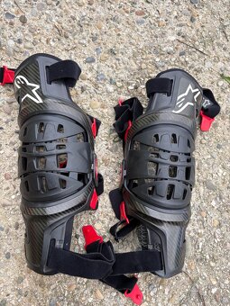 ALPINESTARS ortezy carbon - 8