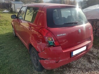 Suzuki Swift - 8