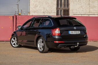 Škoda Octavia Combi 2.0 TDI Ambition DSG - 8