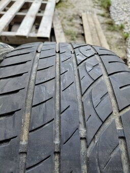 2ks letne Rovelo 225/40R18 - 8