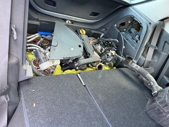 Opel CORSA-D - 8