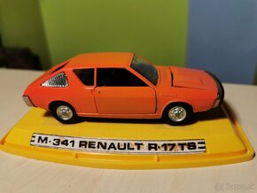Pilen Renault R 17 - 8