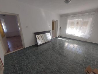 MARTONYI len 2km od vodnej nádrže Rakaca - Maďarsko - 8