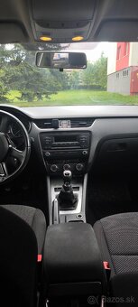 Škoda Octavia 3 SEDAN 1,6 TDI 77kw - 8