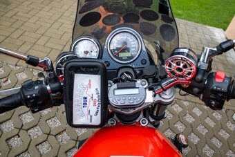 Suzuki SV 650 - 8