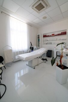 Krásne priestory na podnikanie do prenájmu v centre Rimavske - 8