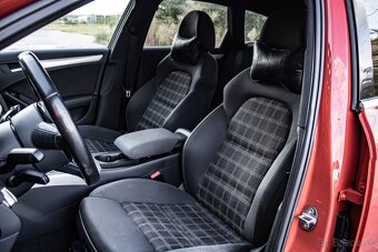 Audi A4 Avant 2.0 TDI 177k quattro S tronic - 8