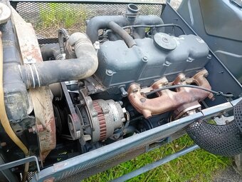 Traktor Satoh 26 HP - 8