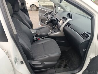 Toyota Verso 2,2 D-CAT - 8