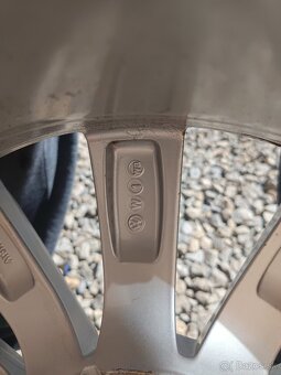 Alu-disky Volkswagen R17 5x112 - 8