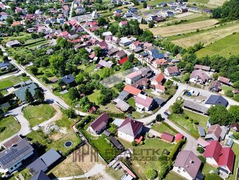 Parádny pozemok pre stavbu domu v Kunerade - 8