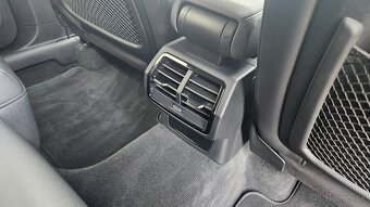 Audi Q3 45 TSFI Quattro, S-line DSG - 8