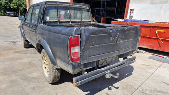 Nissan Navara Pick Up 2,5TD 76kw - 8