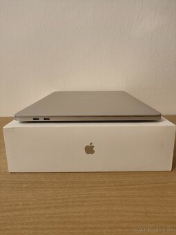 Apple MacBook Pro 13 Retina | i5 • 8GB • 512GB SSD • Touch B - 8