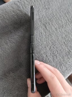 Samsung Galaxy Z Flip 3 128GB - 8