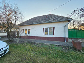 Rodinný dom v tichej časti obce s pozemkom 1129 m2, kúpou vo - 8