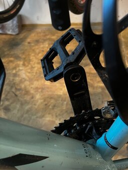 Bycikel Trek Domane AL4 - 8