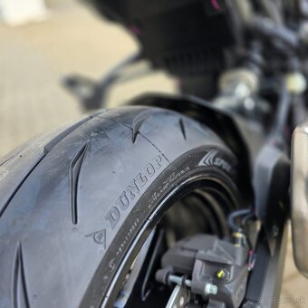 Kawasaki Z900 2025 čierna - 8