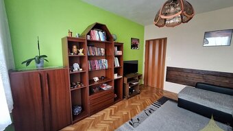Predaj 3 izbový byt Levice - 8