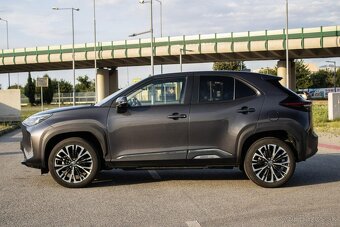 Toyota Yaris Cross 1.5 benzín HEV e - CVT FWD Executive - 8