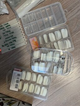 Sada na gélové nechty - 8