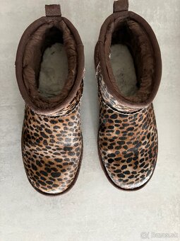 Ugg Classic ultra mini Caspian, pc 190€ - 8