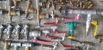 Vodo-inštalatérsky materiál 2 - 8