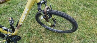 Horský bicykel Trek - 8