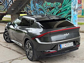 KIA EV6 EARTH VÝBAVA FULL LED KOŽA AKO NOVÉ KUPOVANÉ NA SK - 8