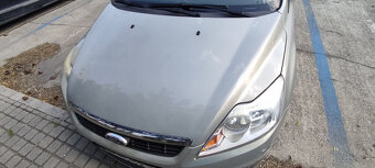 Predám Ford Focus 1.8 TDCi - 8