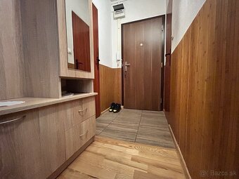 Ponúkam na predaj prietranný 2izb. byt po čiastočnej rekon. - 8
