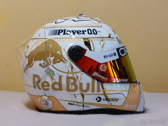 Predám Max Verstappen 2024 RedBull F1 majstrovská prilba 1:2 - 8
