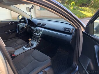 Volkswagen Passat B6 2.0 TDI 4MOTION - 8
