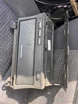 BMW e46 diely interier - 8