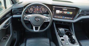 Volkswagen Touareg - 8