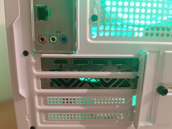 E5 2680V4,Vega 56 8GB, 32GB RAM, Herný počítač - 8