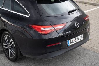 Mercedes-Benz CLA Shooting Brake - 8