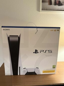 Predám Playstation 5 - 825 GB - 8